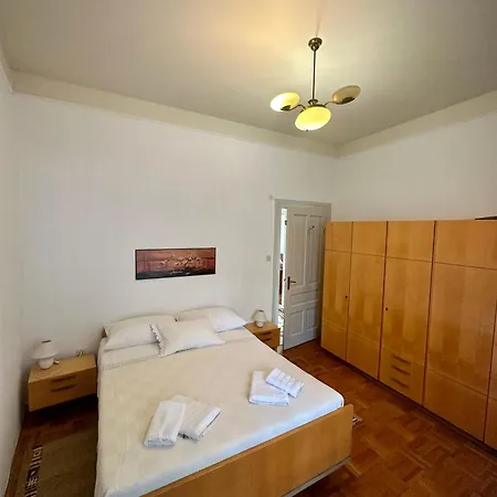 Daire Retro 78m2 Opatija