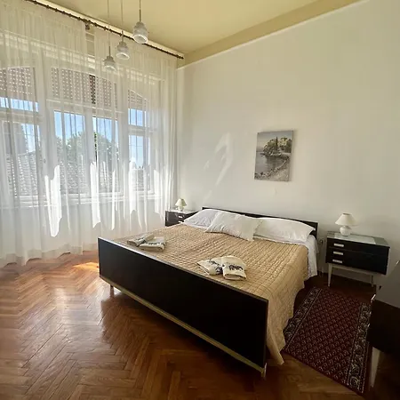 Retro 78m2 Apartment Opatija